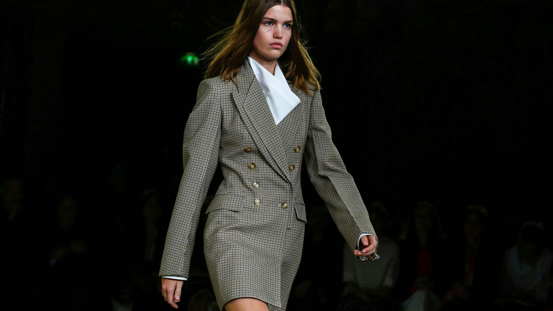 sleeve clothing apparel person human long sleeve overcoat coat runway fashion